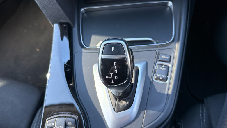 BMW 3 Series 320d Sport 4dr Step Auto Diesel Saloon